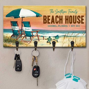 Discover The Family Beach House - Personalized Key Hanger, Key Holder - Gift For Couples, Husband Wife
